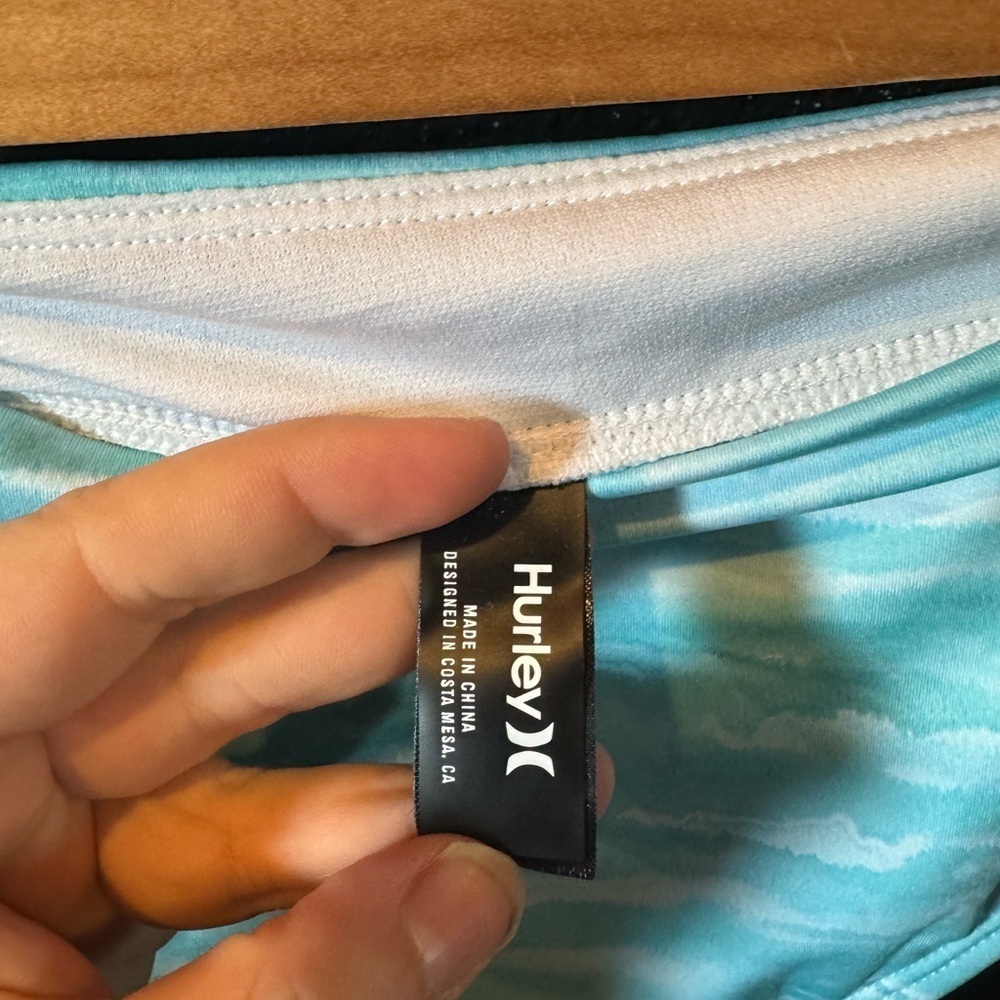 Hurley Light Blue Tie Dye Women's Bikini Bottom Size Large - Picture 3 of 5